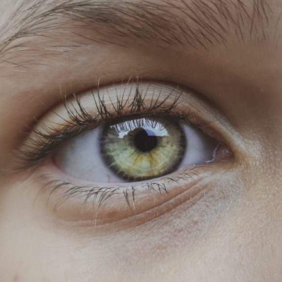 LumiEyes | Under-Eye Rejuvenation Treatment